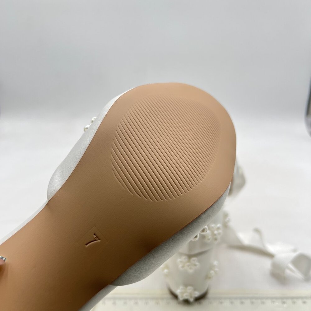 XYD White Open Toe with Bloom Pearl Flower Ribbon Ankle Strap Chunky Heel Sandal - Picture 6 of 8